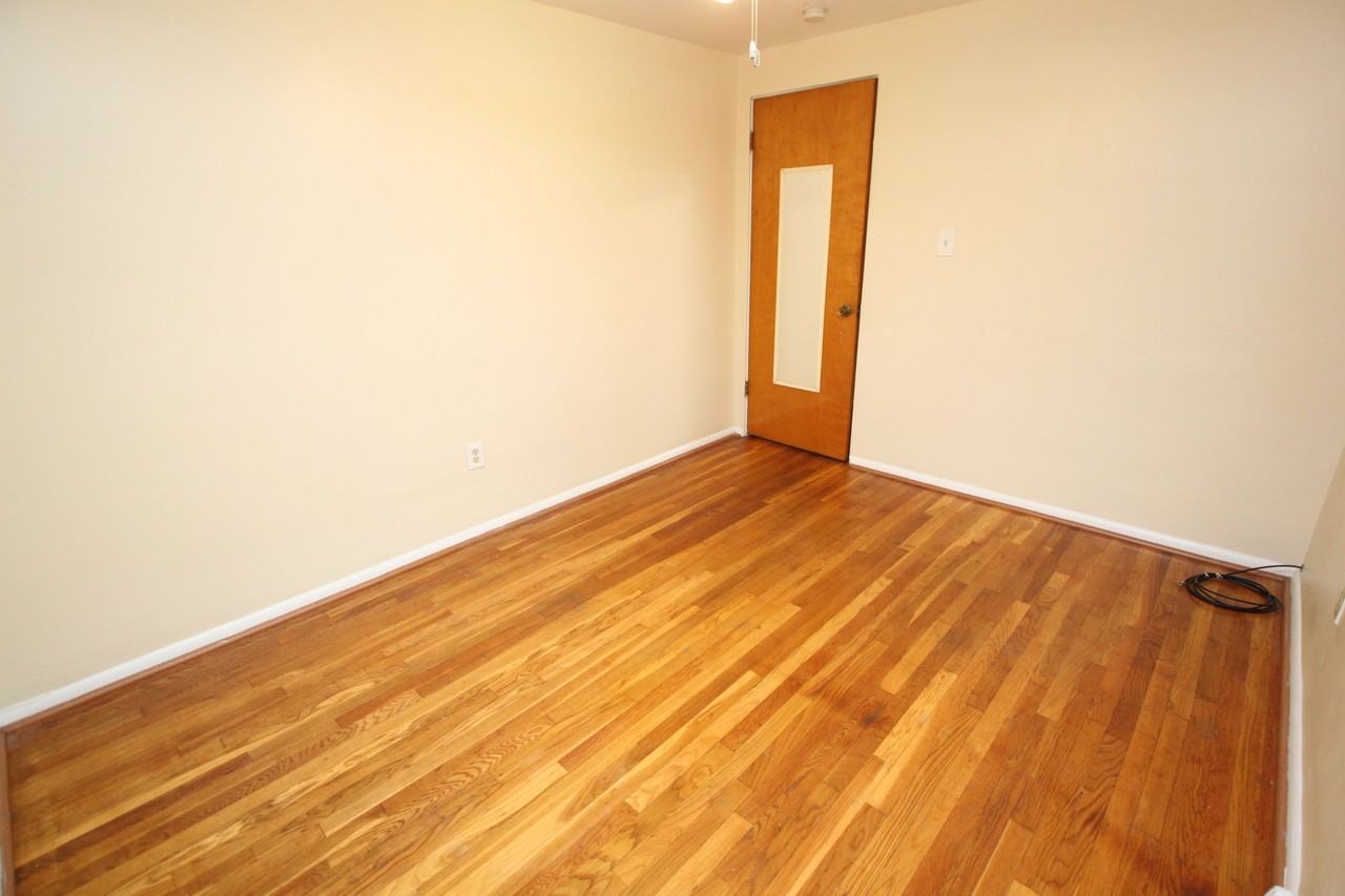 308 NORTH NEVILLE STREETAPT 10 #10 - Photo 5 of 10