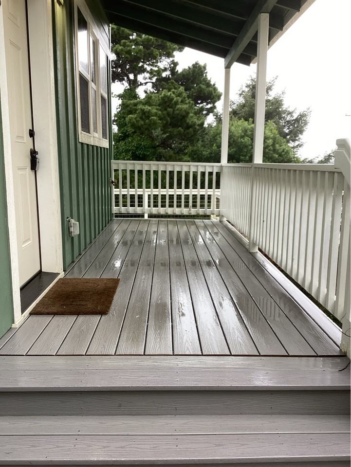 648 Nw Coast St #1 - Photo 2 of 15