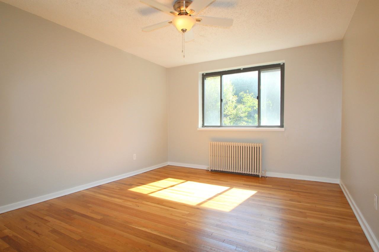 131 MOUNT LEBANON BOULEVARDAPT 15 #15 - Photo 5 of 12