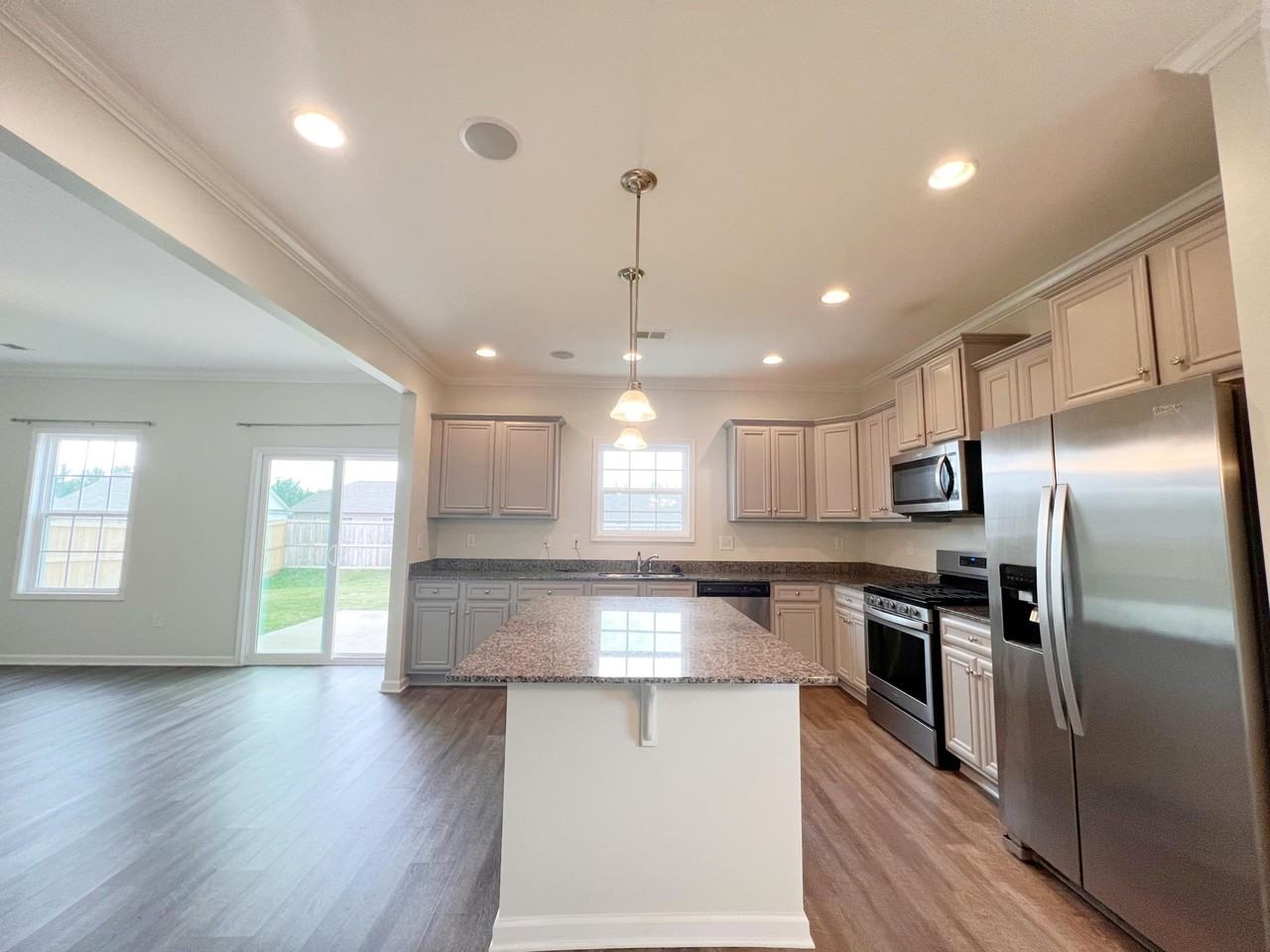 720 Stilmore Dr #1 - Photo 5 of 29