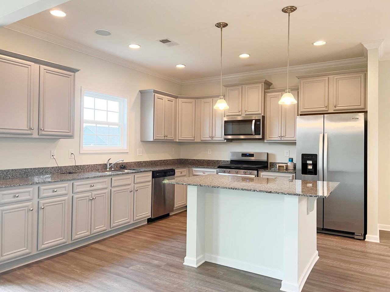 720 Stilmore Dr #1 - Photo 6 of 29