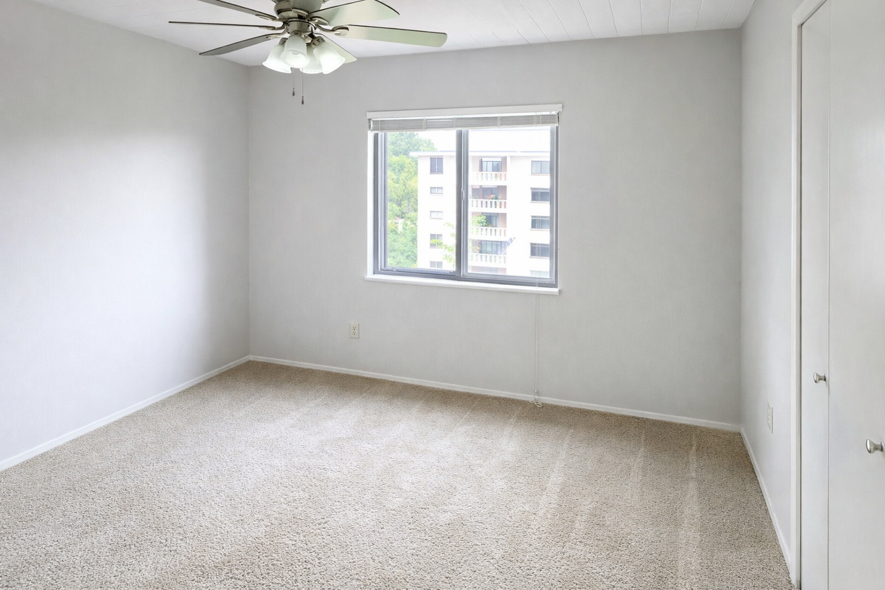 3910 OLD WILLIAM PENN HIGHWAYAPT 154 #154 - Photo 3 of 9