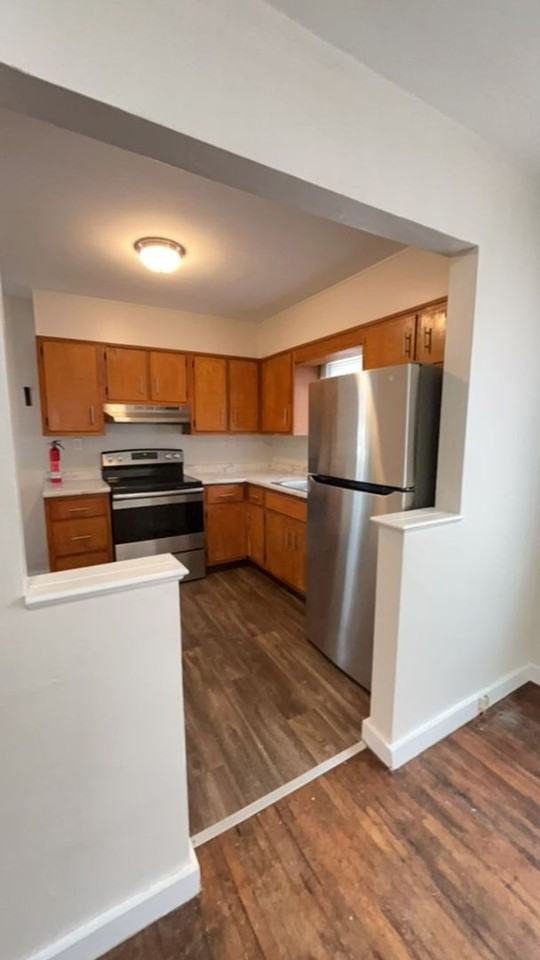 2320 Plum St - Photo 5 of 17