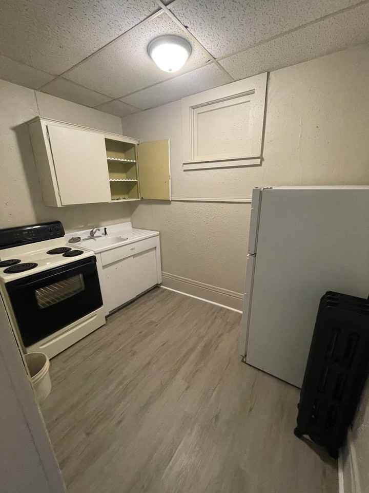 116 E Jefferson St - Photo 3 of 15