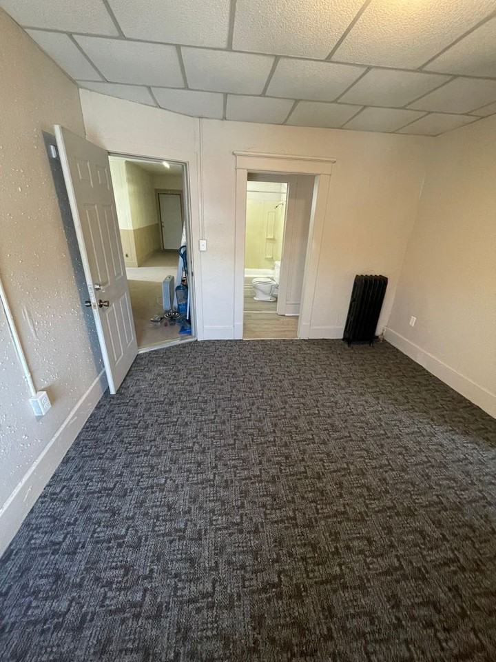 116 E Jefferson St - Photo 7 of 15