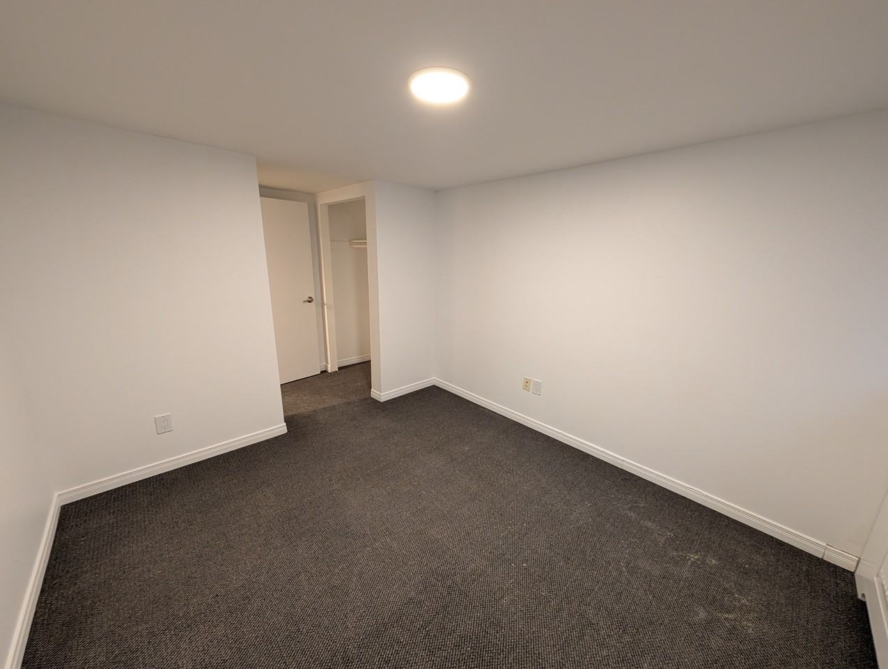 324 Laurier Ave E #1 - Photo 5 of 12