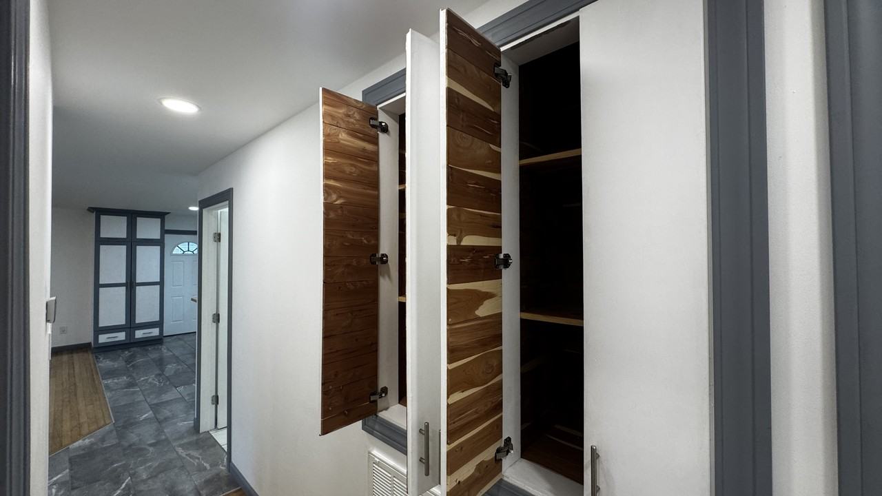 1021 Shirley Dr #1 - Photo 4 of 11