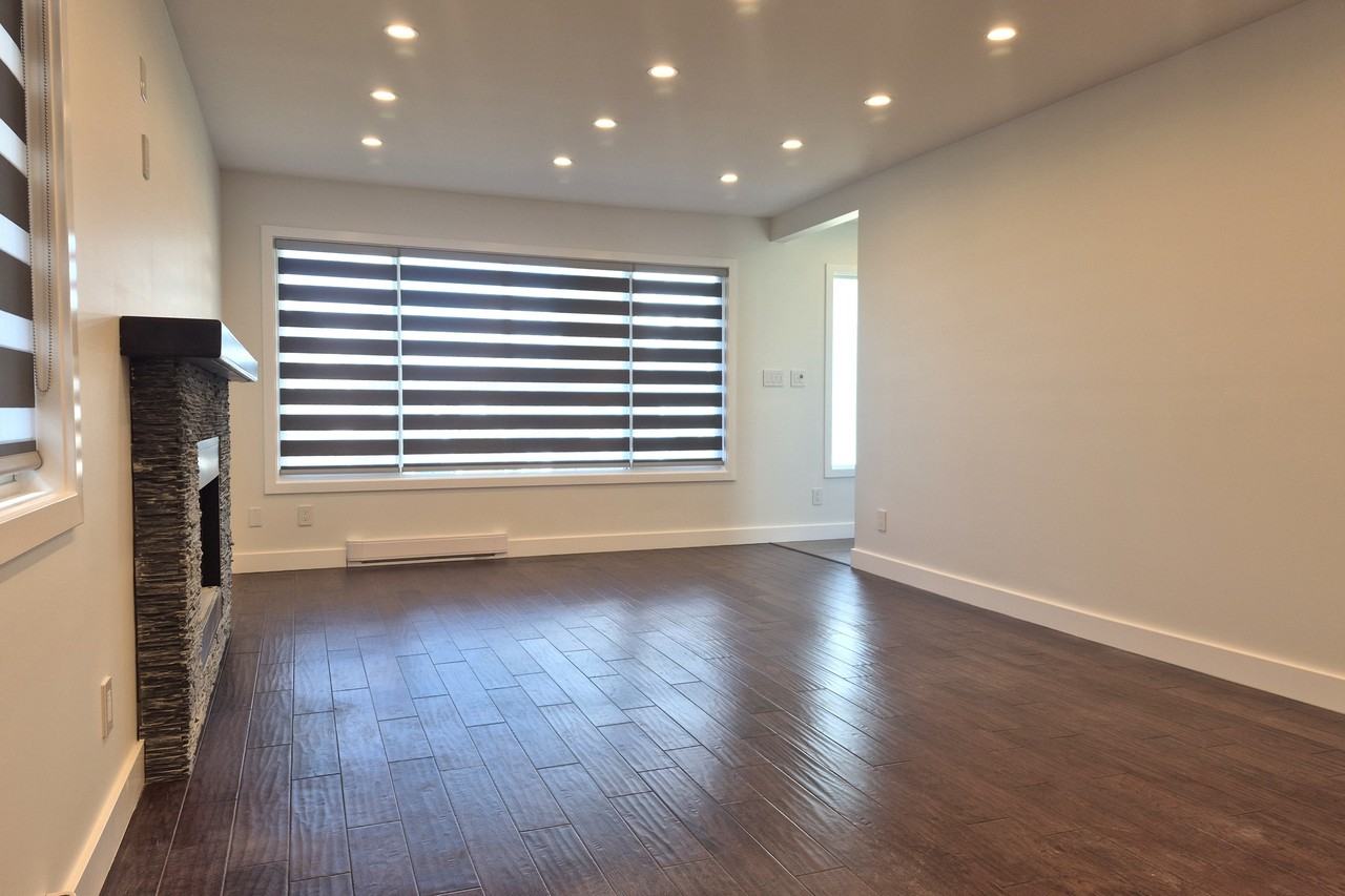 7636 Elwell Street - Photo 7 of 19