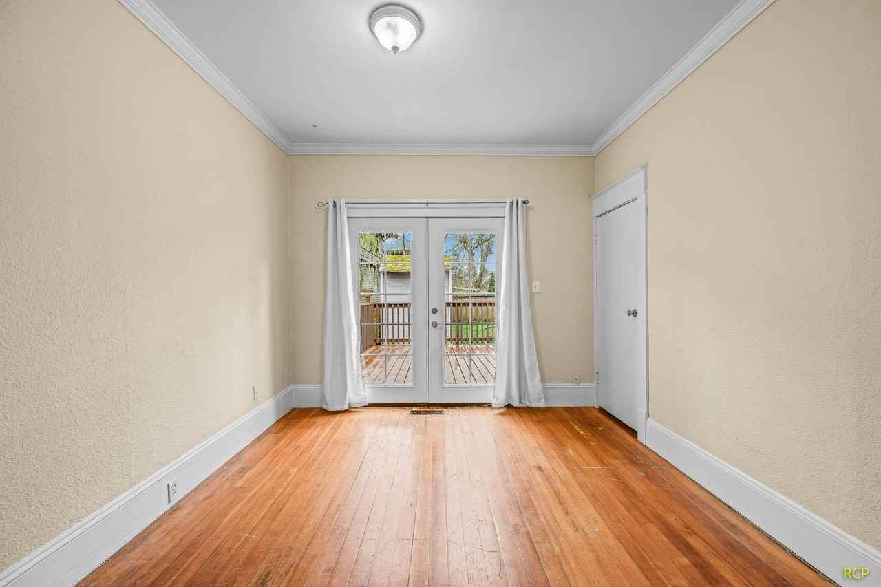 626 Ne Russell St #1 - Photo 6 of 24