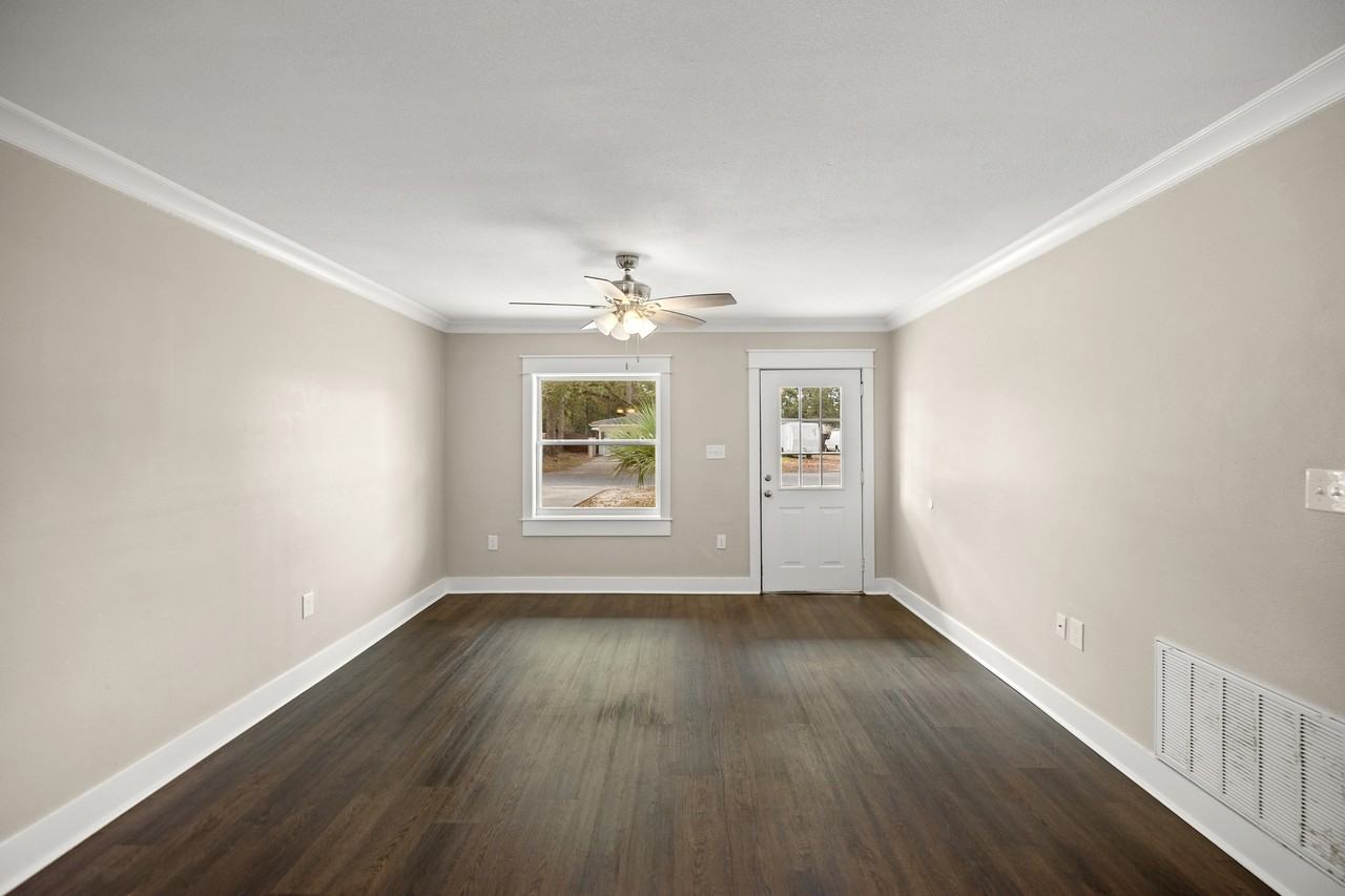 200 Spencer Dr #1 - Photo 7 of 48