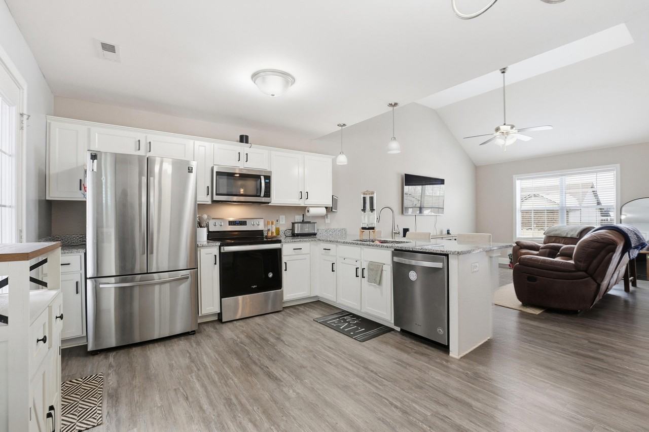 1148 Racker Dr #1 - Photo 6 of 32