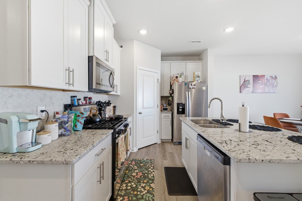 754 Rolling Fields Dr #1 - Photo 6 of 31