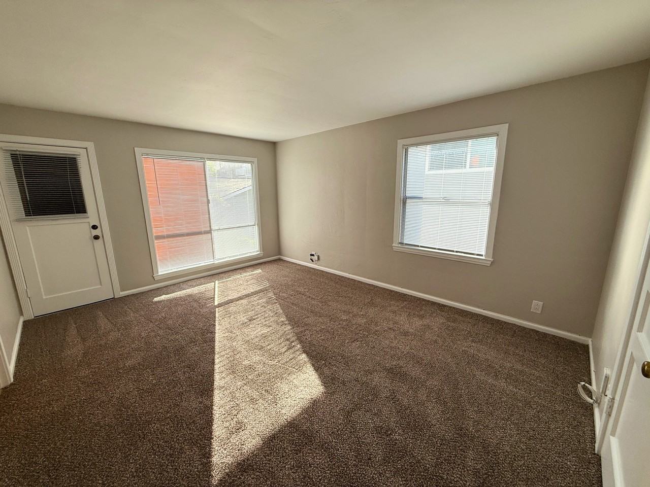 1129 El Camino Real - 3 #3 - Photo 2 of 24