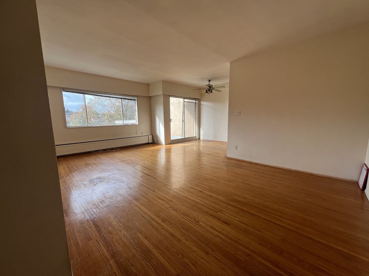 4676 Yew Street #2xx - Photo 5 of 10