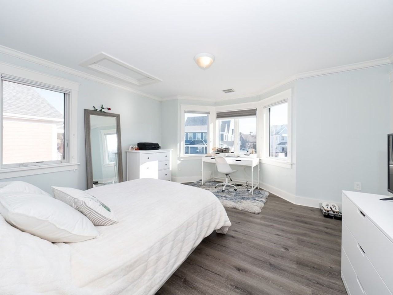 13-18 Hennery Way - Photo 6 of 29