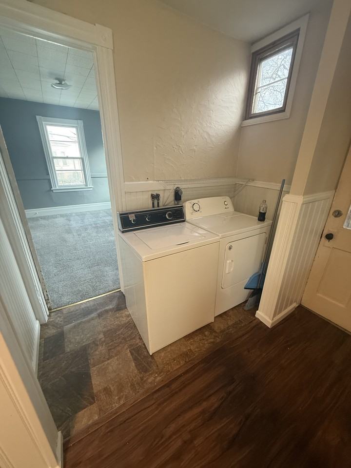 28 Washington Ave #1 - Photo 7 of 21