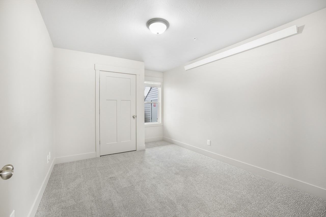 6123 N Silver Fox Rd #2 - Photo 5 of 18