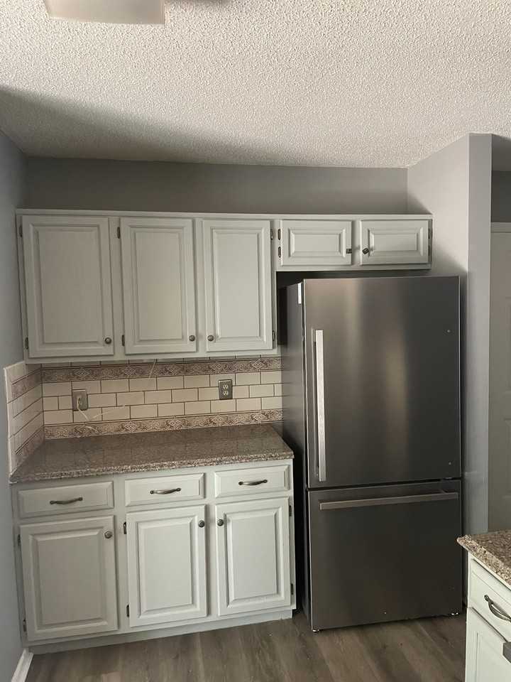 11901 Henderson Hill Rd #1 - Photo 4 of 14