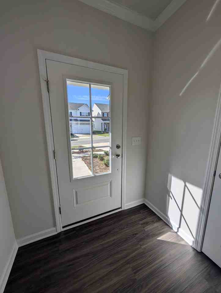 5501 Hydrangea St #1 - Photo 3 of 33