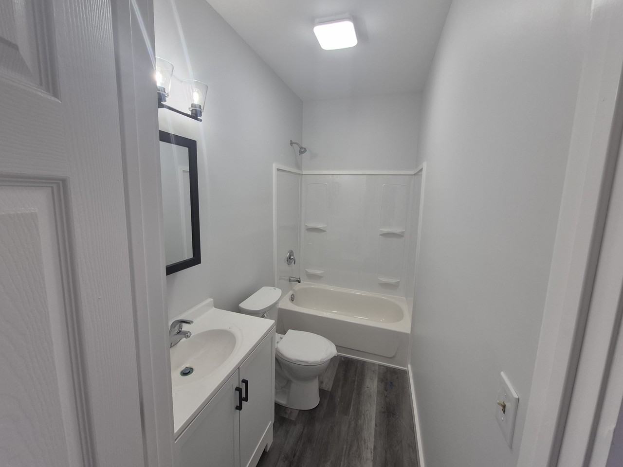 146 S Sperling Ave #1 - Photo 7 of 11