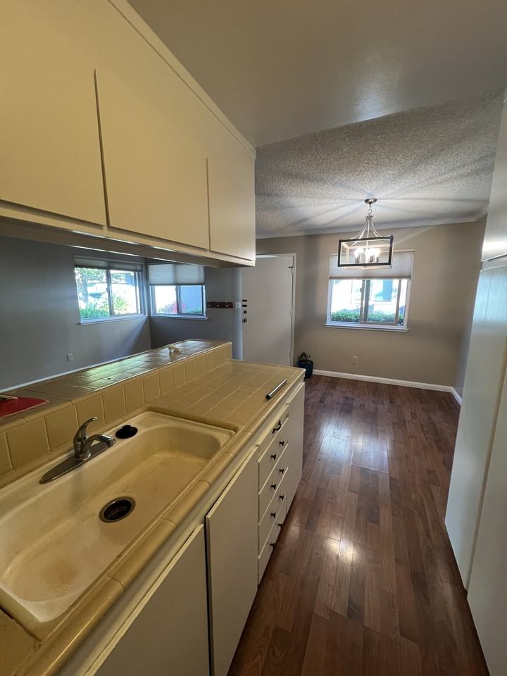 1350 Ruby Ct #1350 - Photo 4 of 13