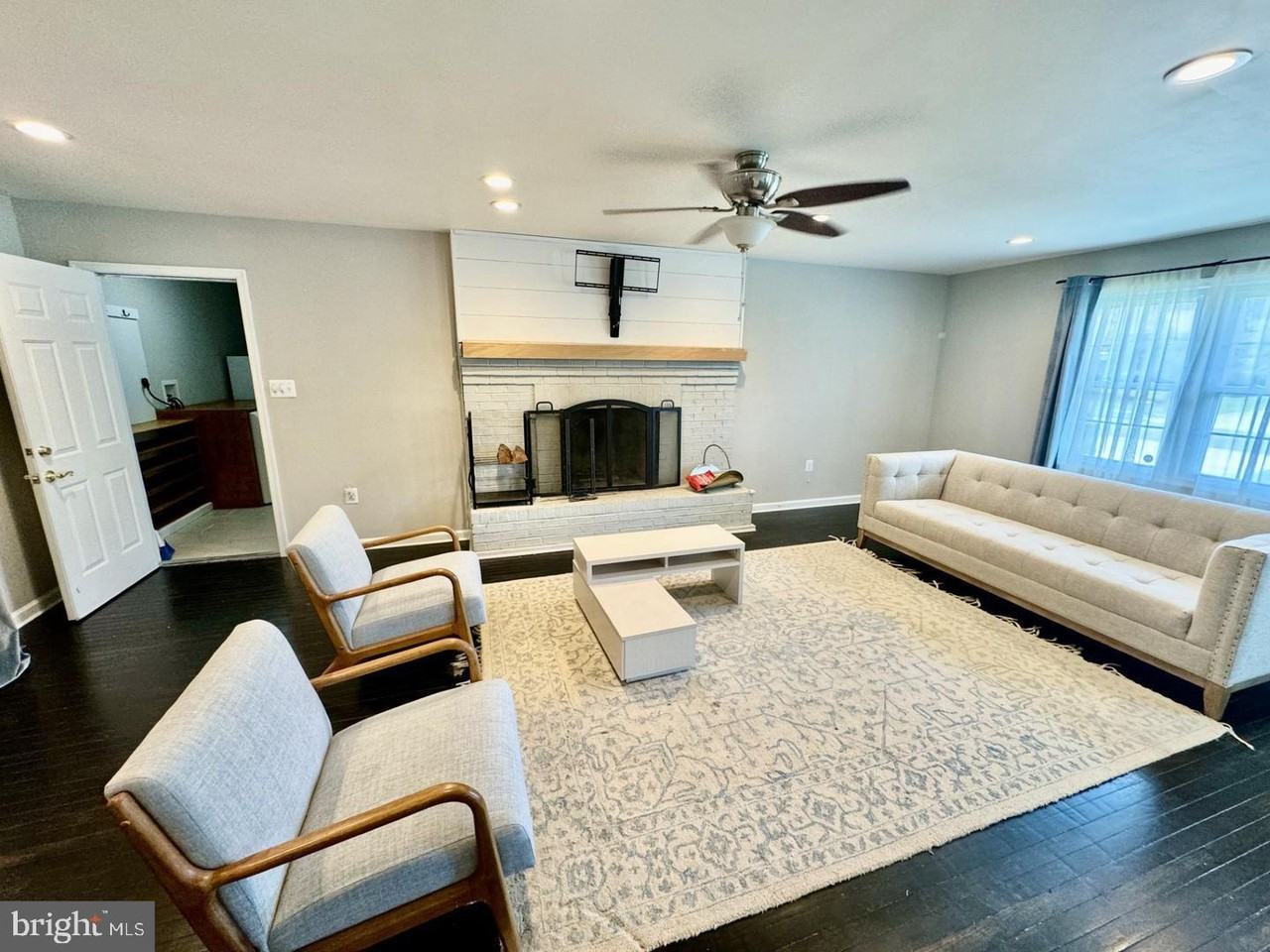 11919 Autumnwood Ln #1 - Photo 5 of 26