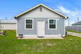 1114 McKenzie - 2 #2 - Photo 1 of 1