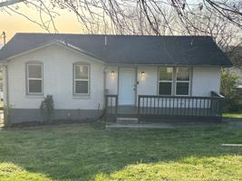 featured image of 2718 Oakwood Ave #1