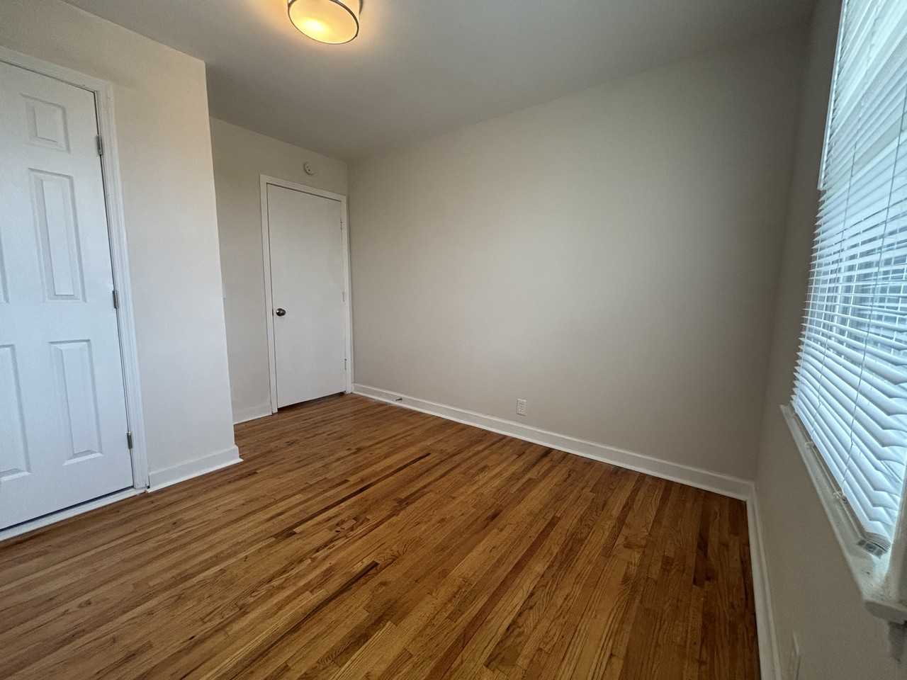 2718 Oakwood Ave #1 - Photo 6 of 10