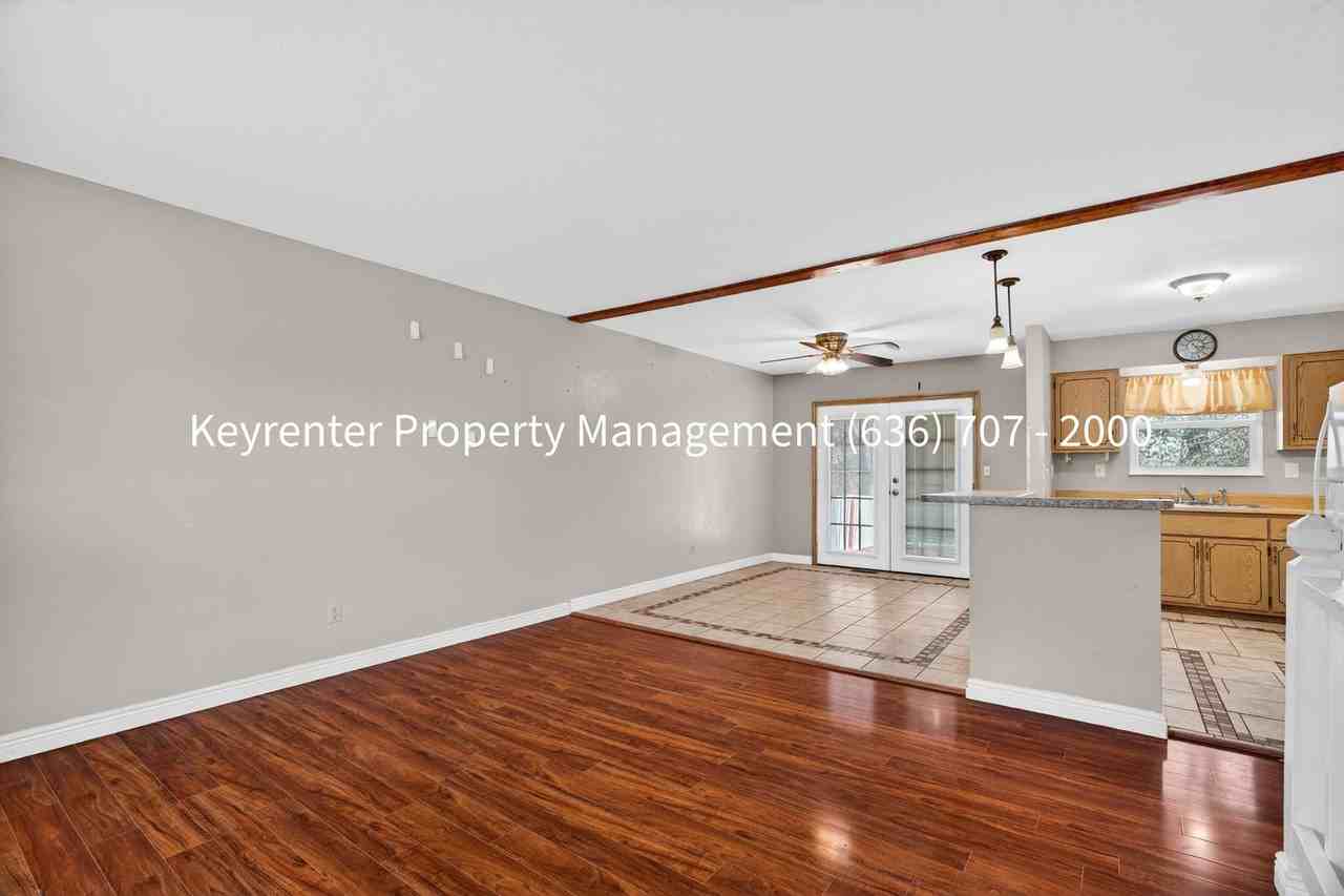 2714 Cherry Brook Dr - Photo 4 of 31