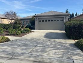 215 Danielson Ln - Photo 1 of 1