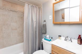 The Oak-517 Semple St - Photo 1 of 1