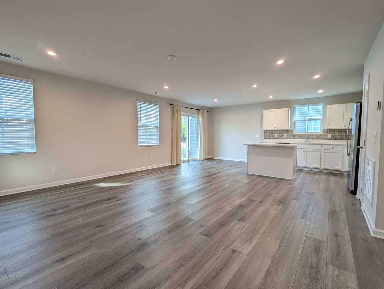 916 Throckmorton Ct #1 - Photo 2 of 28