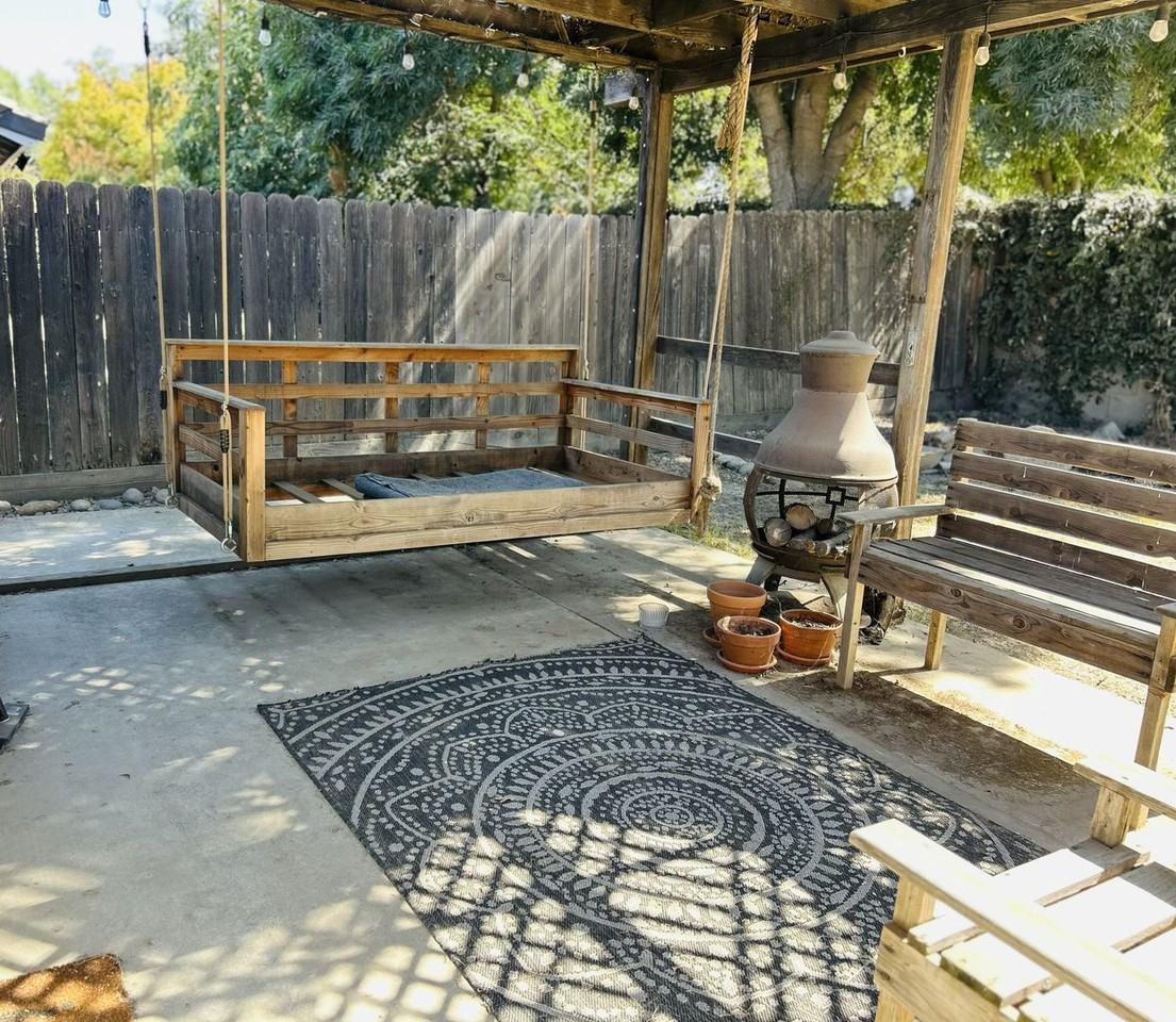 3935 E Laurel Ct - Photo 6 of 10