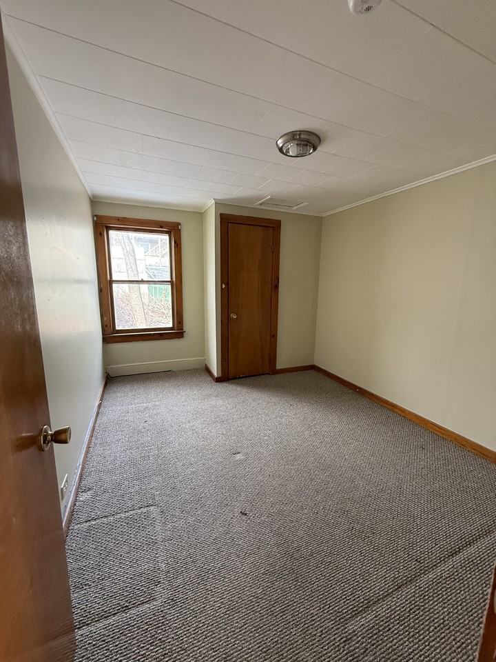 22 Gerrish St #3 - Photo 5 of 9