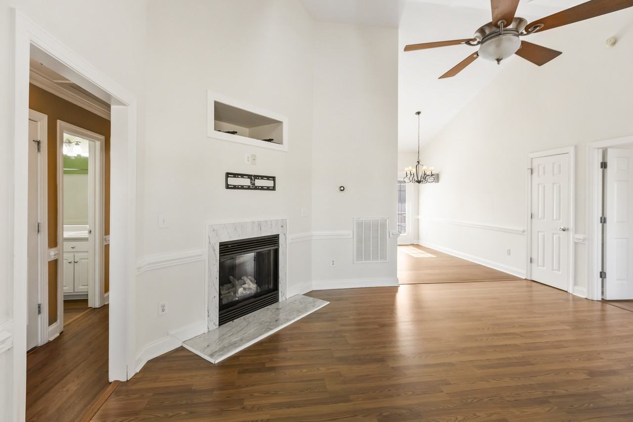 726 Addington Dr #1 - Photo 3 of 25