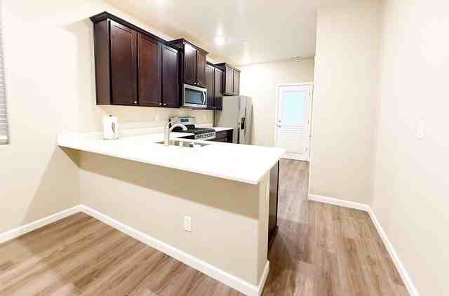 4754 Driftwood St #1 - Photo 5 of 15