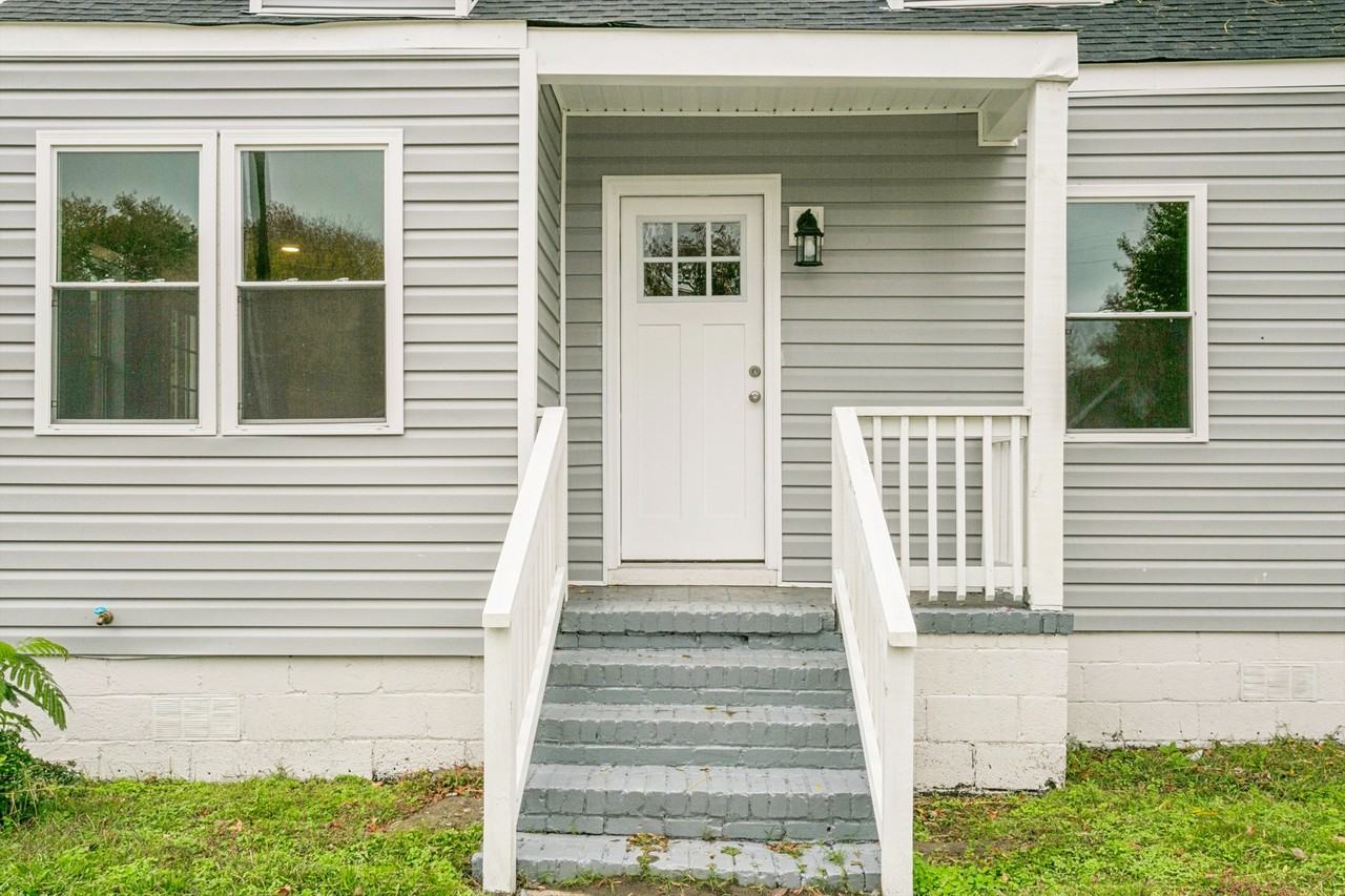 924 Ivy Ave #1 - Photo 5 of 32