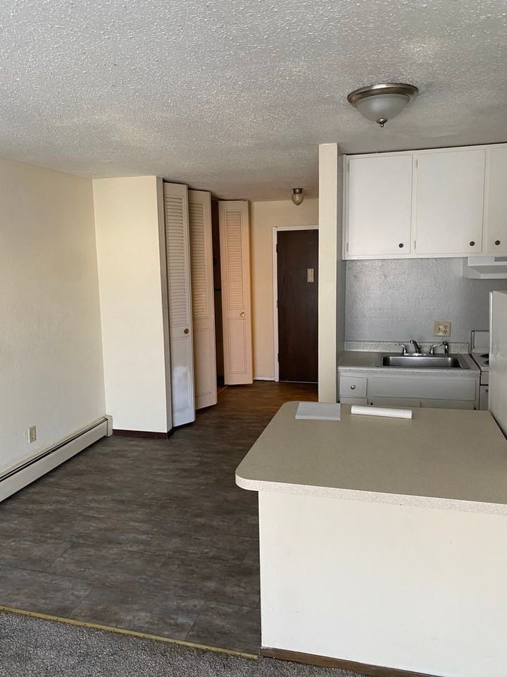 Eastern Heights Apartments - Photo 6 of 23