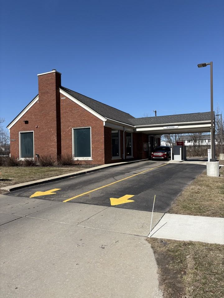 23700 Goddard Rd #1 - Photo 6 of 16