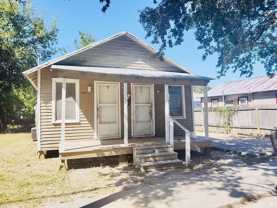 402 Lamar St #1 - Photo 1 of 1