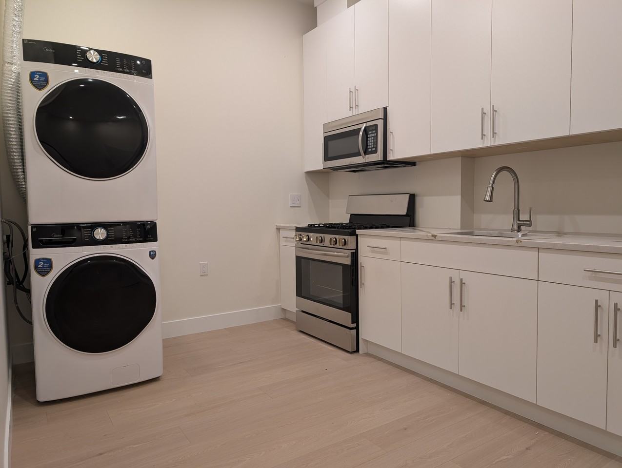 9190 Hatzic Ridge Dr #BS - Photo 3 of 10