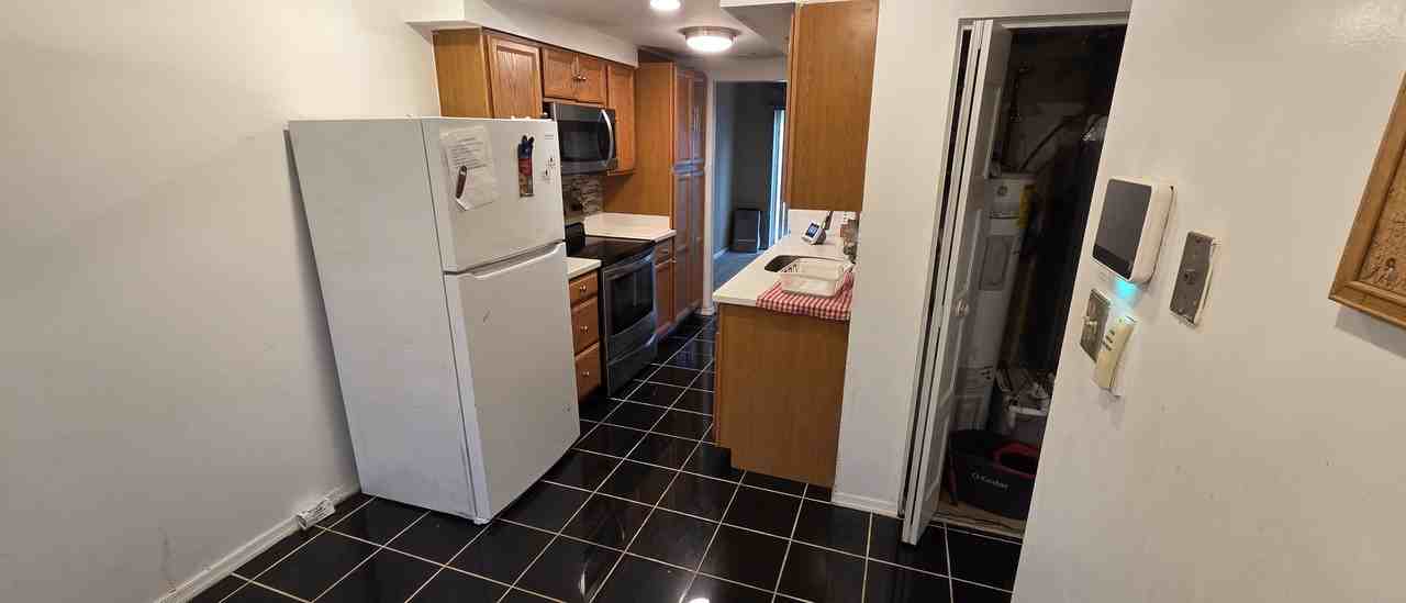 2204 Dawn Ln #1 - Photo 4 of 10