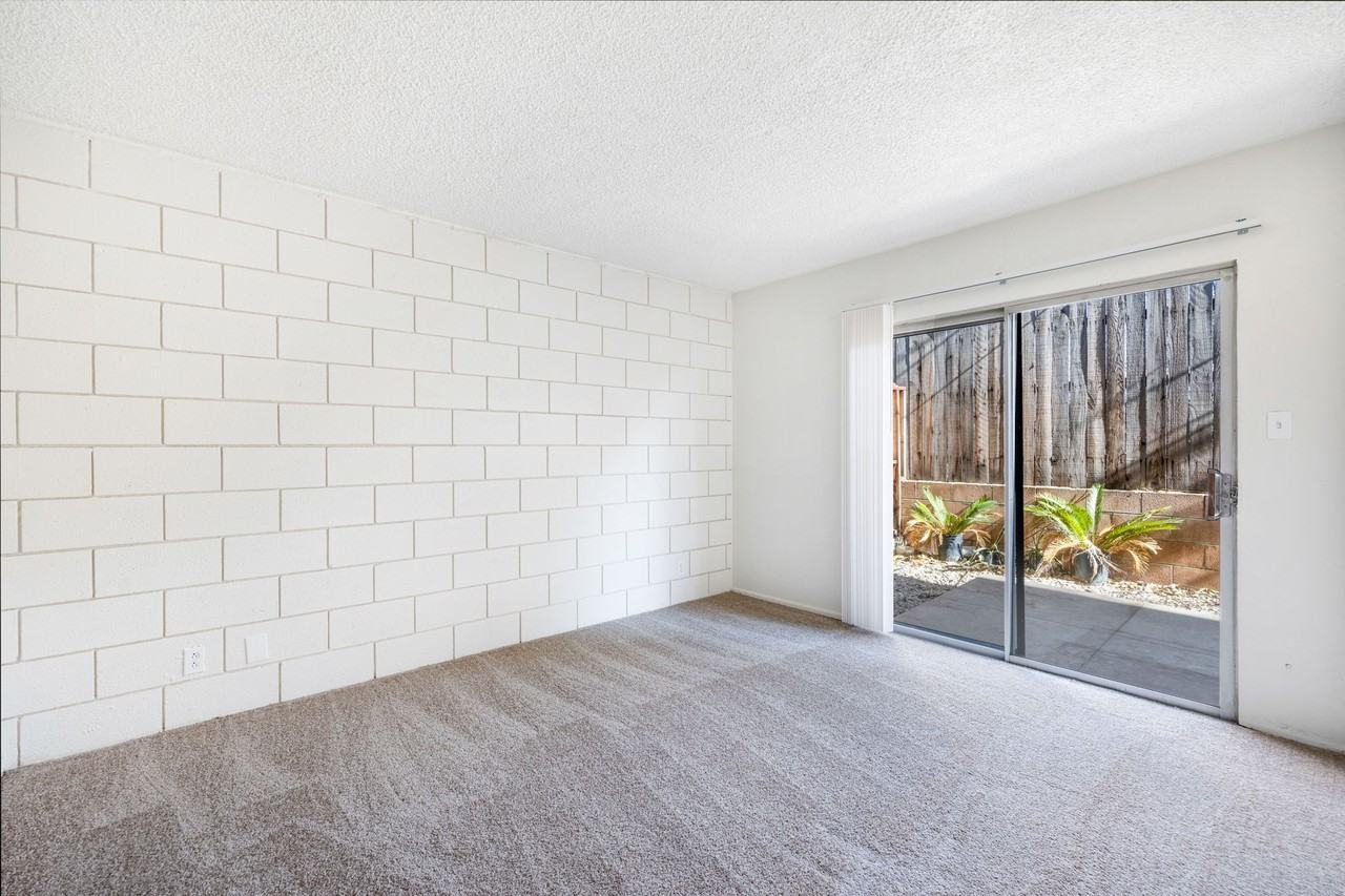 34976 Avenue A - K #K - Photo 6 of 9