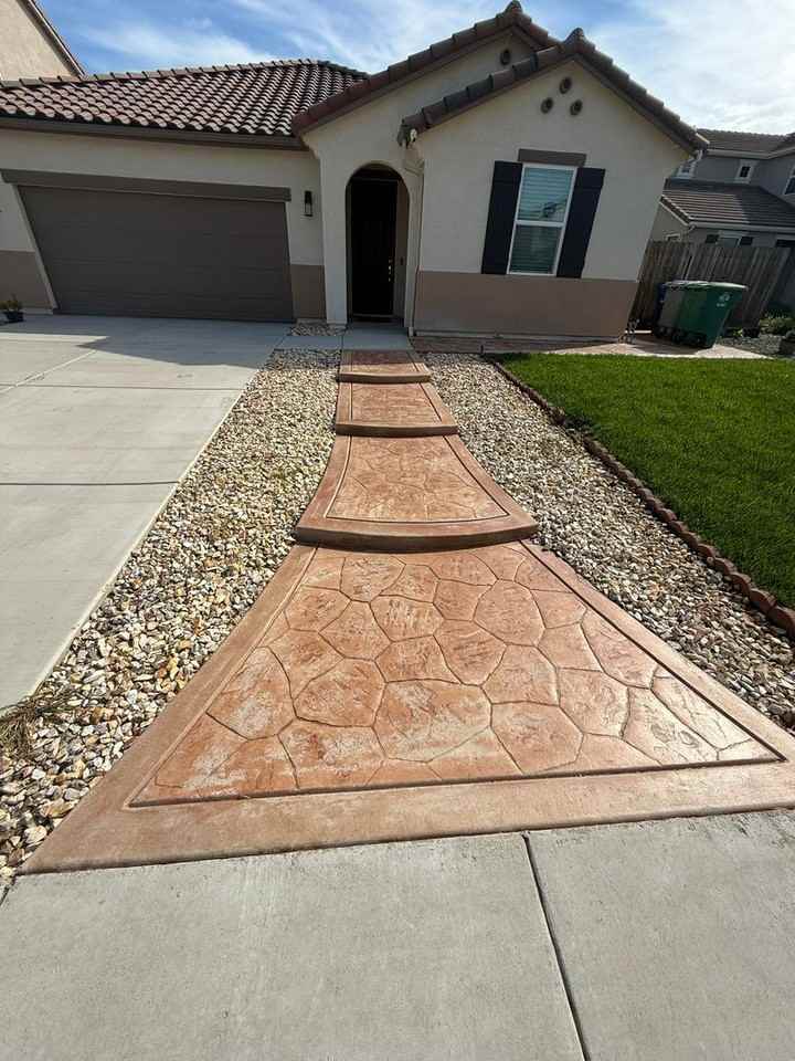 404 Manuel Ct - Photo 2 of 16