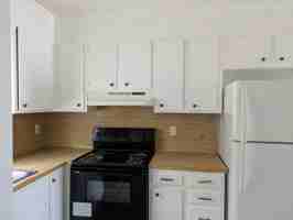 featured image of 211 8th Avenue Dr Se