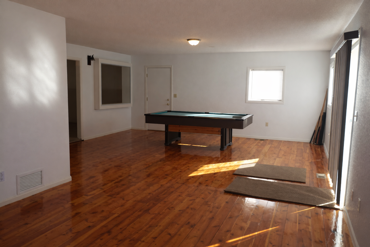 1312 Concord Dr - Photo 3 of 9