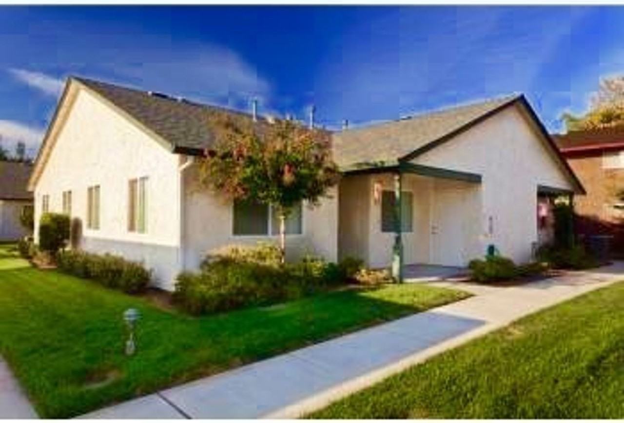 Burnap Gardens Apartments - Photo 3 of 39