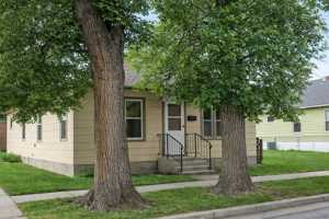 featured image of 420 Durland Ave