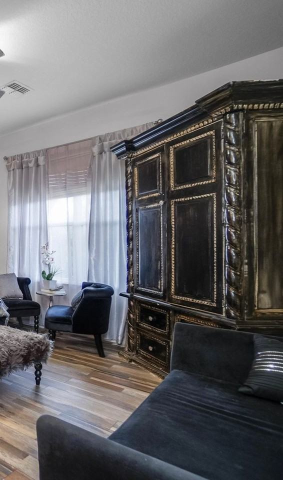 1733 W Caroline Path - Photo 2 of 19